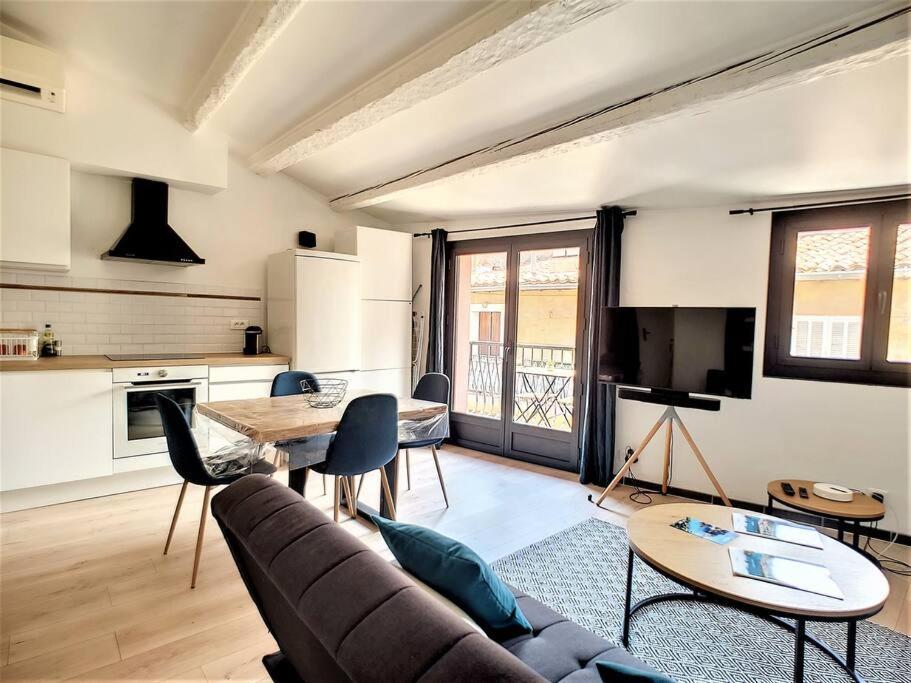 קסיס Un Balcon, Au Coeur Du Village מראה חיצוני תמונה